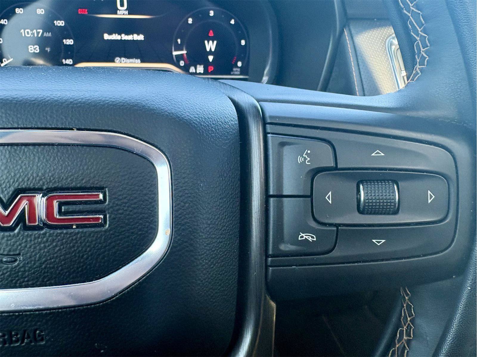 Used 2024 GMC Yukon AT4 w/ AT4 Premium Package AWD/4WD image 21