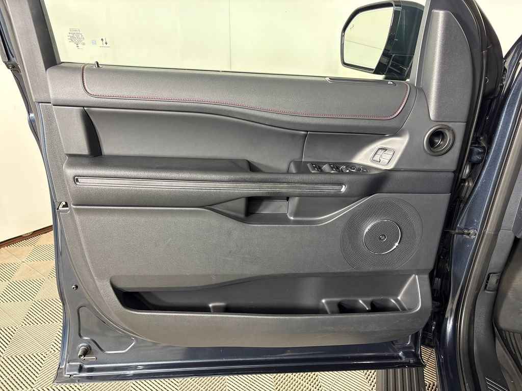 Certified 2023 Ford Expedition Limited RWD image 16