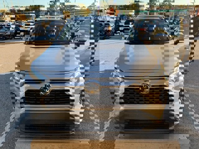 Used 2022 Toyota RAV4 XLE