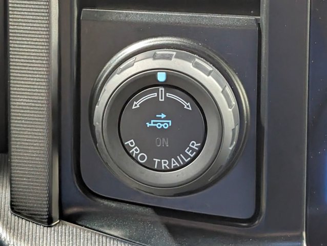 Certified 2024 Ford F150 Platinum w/ FX4 Off-Road Package AWD/4WD image 7