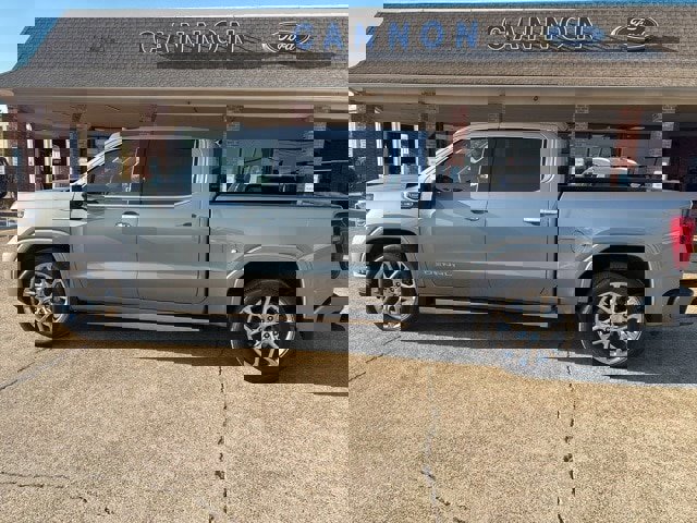 Used 2023 GMC Sierra 1500 Denali w/ Technology Package image 3