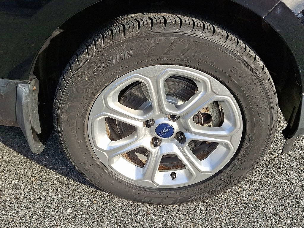 Certified 2020 Ford EcoSport SE image 8