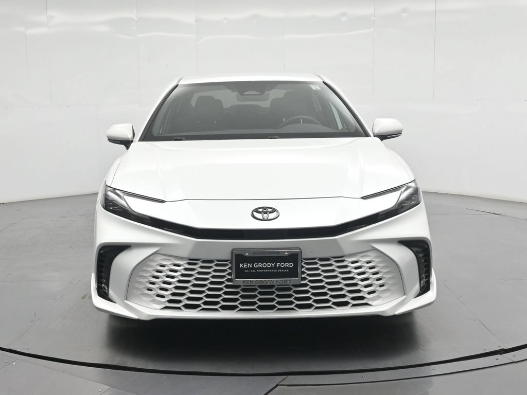 Used 2026 Toyota Camry XSE FWD image 44