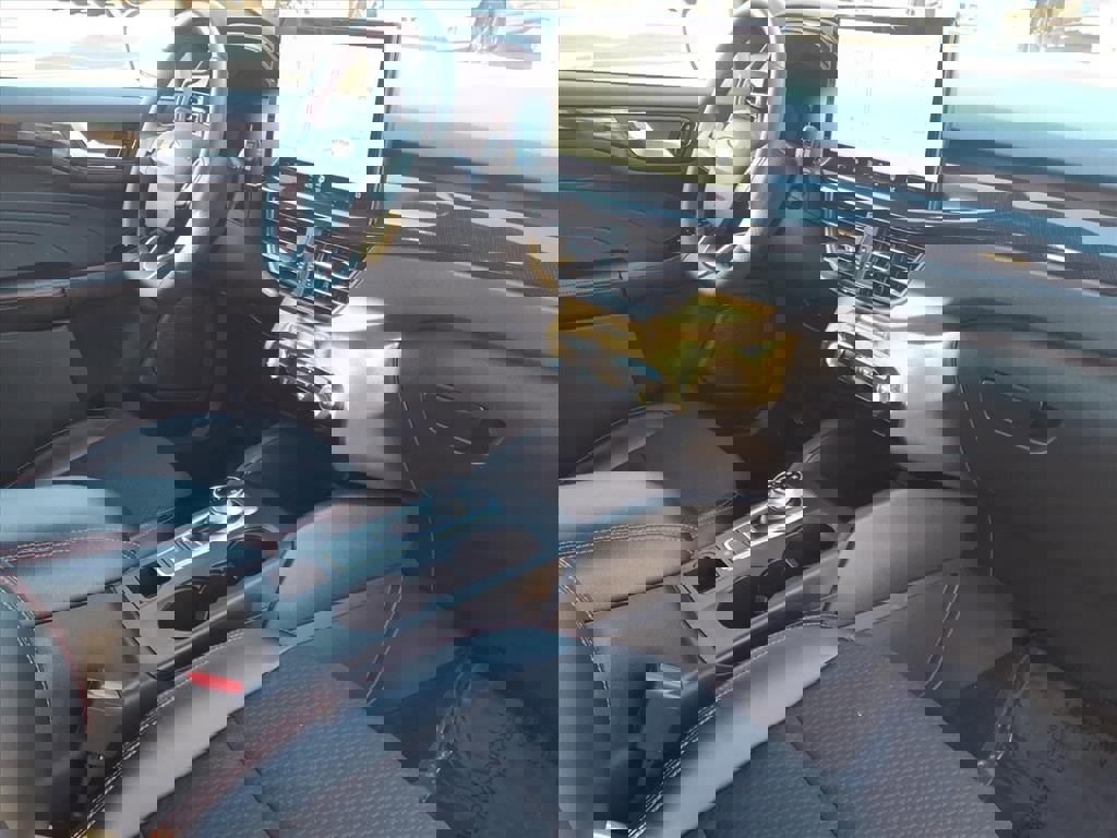 Certified 2023 Ford Escape ST-Line w/ Tech Pack #1 image 10