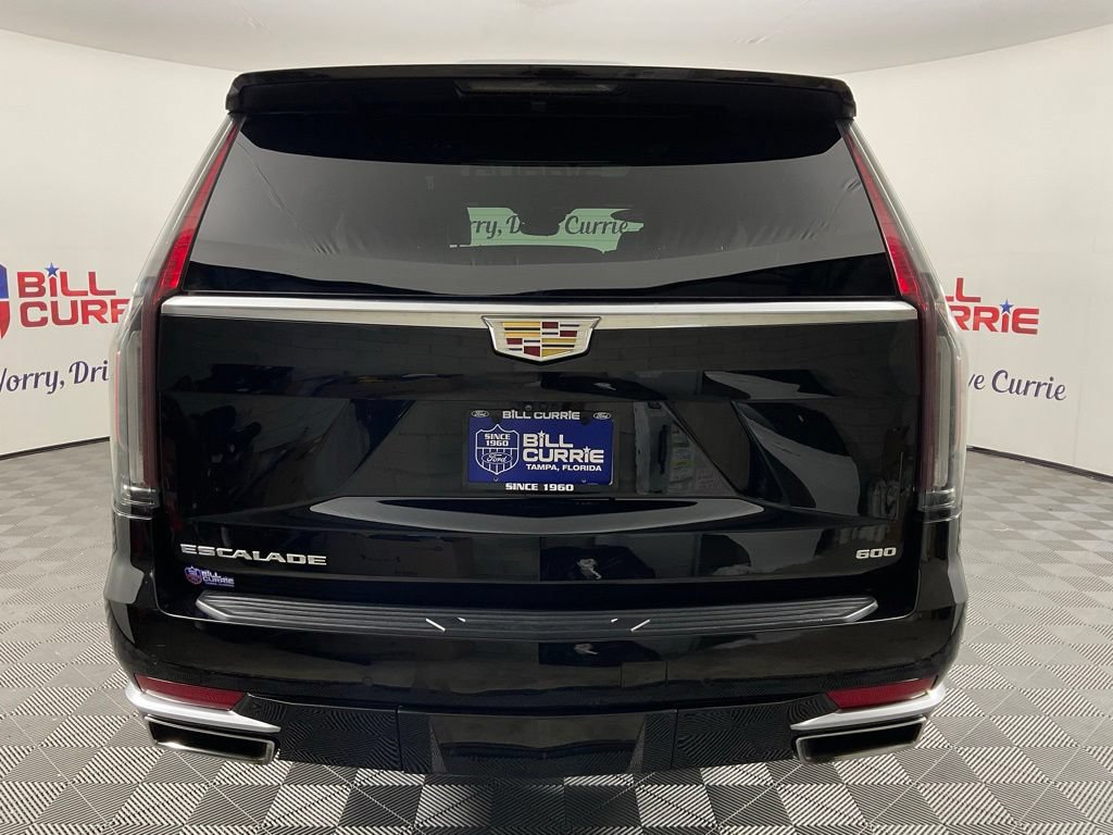 Used 2023 Cadillac Escalade Premium Luxury RWD image 4