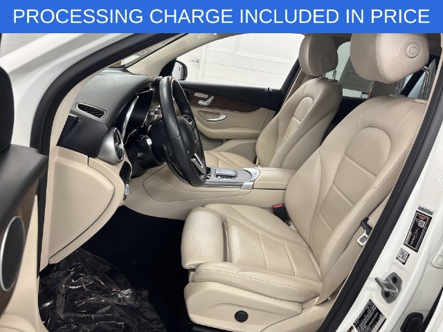 Used 2022 Mercedes-Benz GLC 300 4MATIC image 3