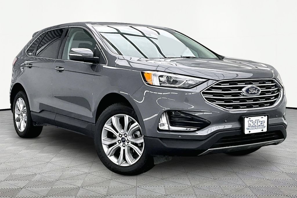 Certified 2022 Ford Edge Titanium AWD/4WD image 12