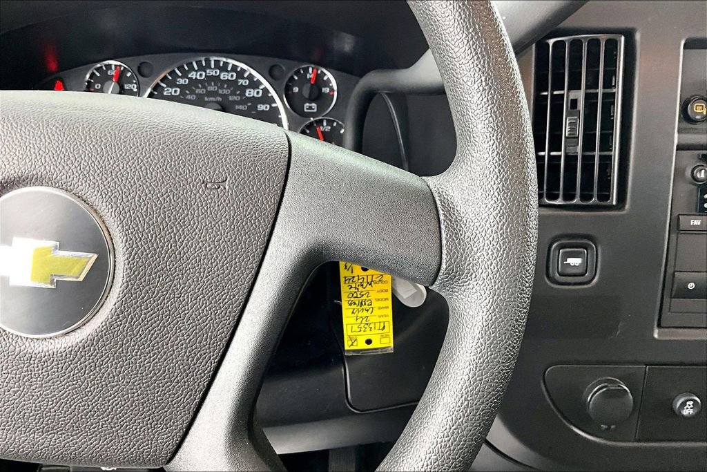 Used 2024 Chevrolet Express 2500 w/ Driver Convenience Package RWD image 18