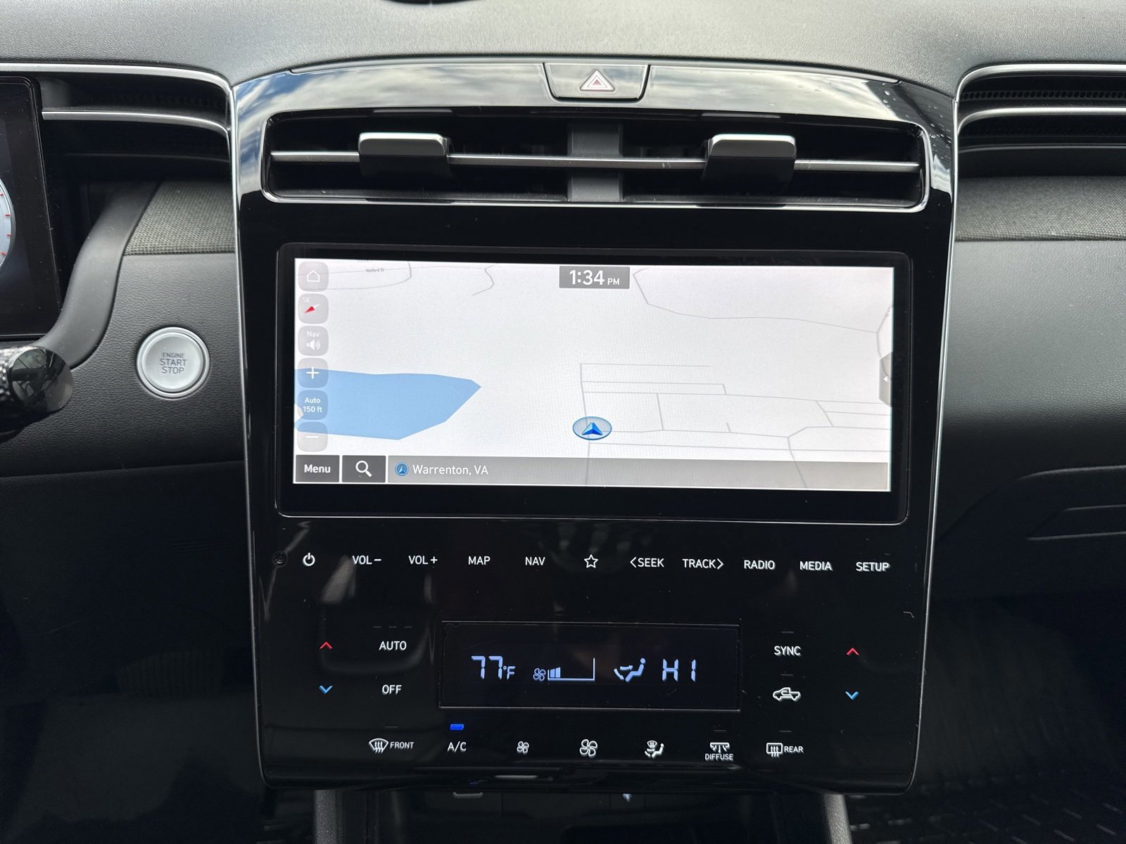 Used 2023 Hyundai Santa Cruz Limited image 11