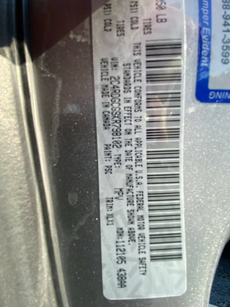 Used 2019 Dodge Grand Caravan SXT FWD image 32
