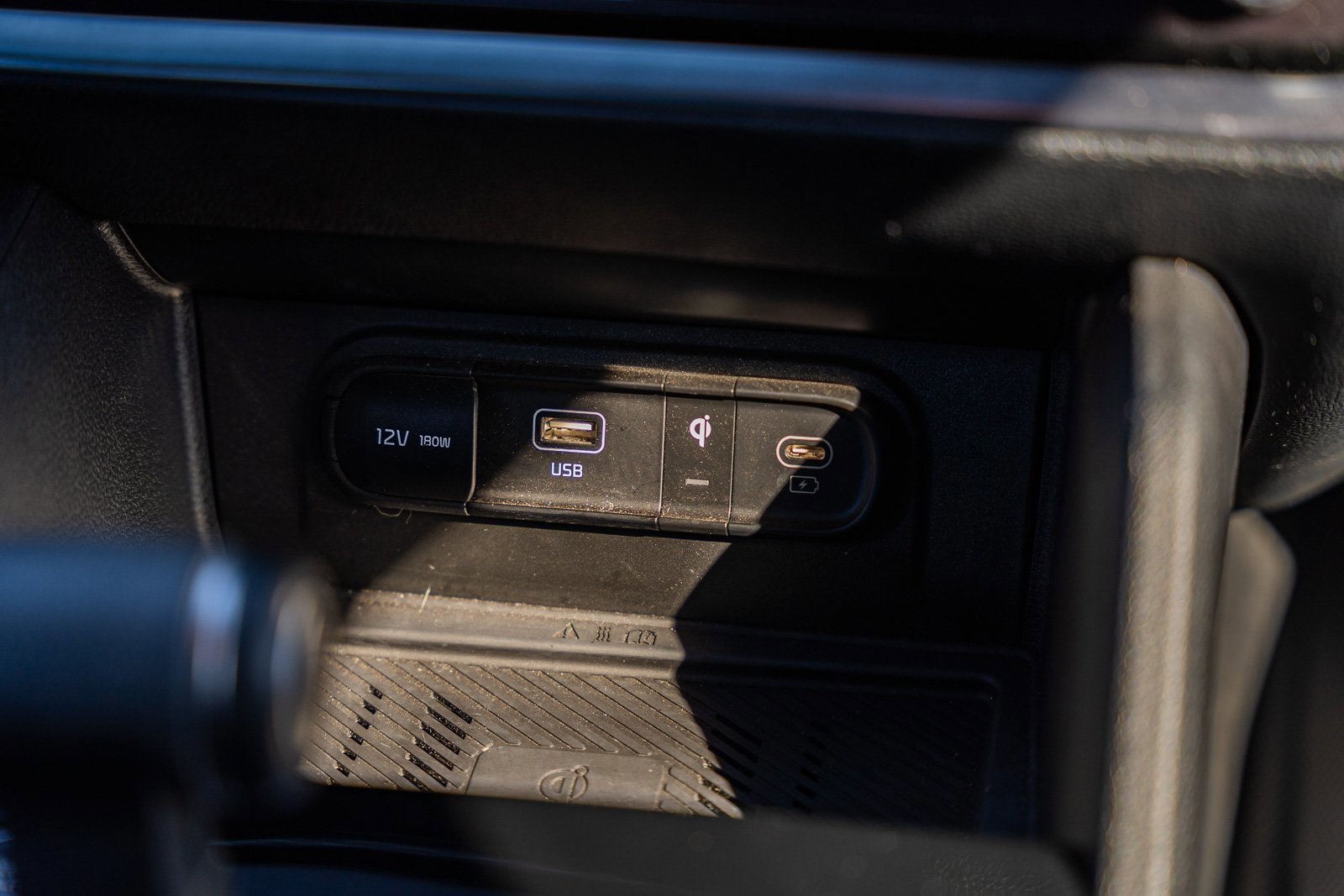 Used 2025 Kia Sportage X-Line image 34