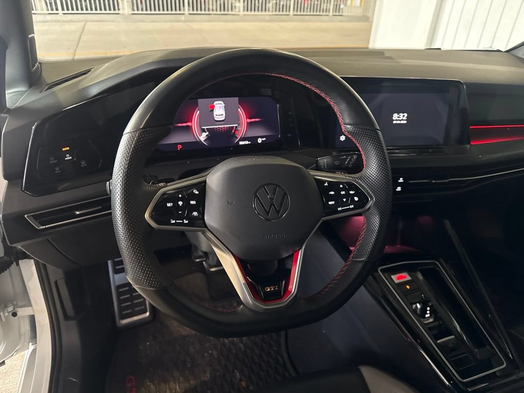 Used 2024 Volkswagen GTI SE FWD image 4