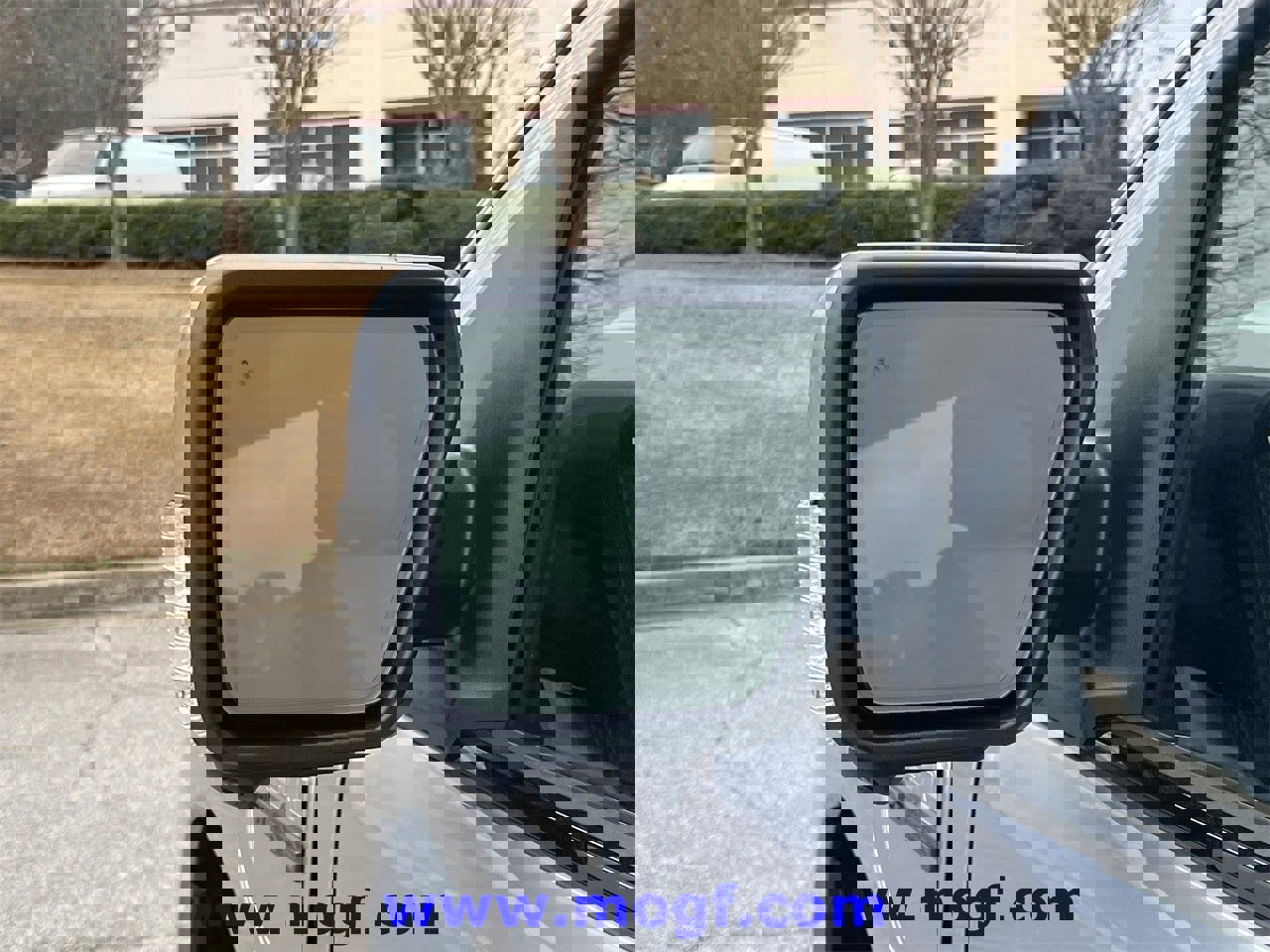 Certified 2022 Ford F150 Lightning Lariat w/ Equipment Group 511A High image 34