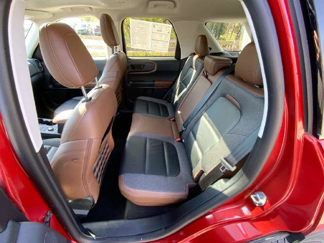 Certified 2023 Ford Bronco Sport Outer Banks w/ Tech Package AWD/4WD image 23
