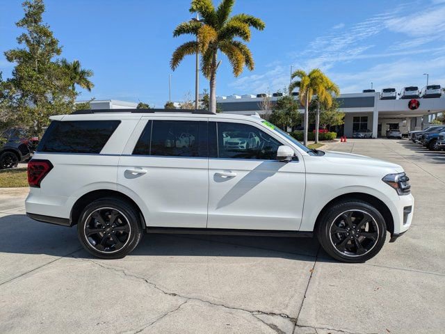 Certified 2023 Ford Expedition Limited image 5