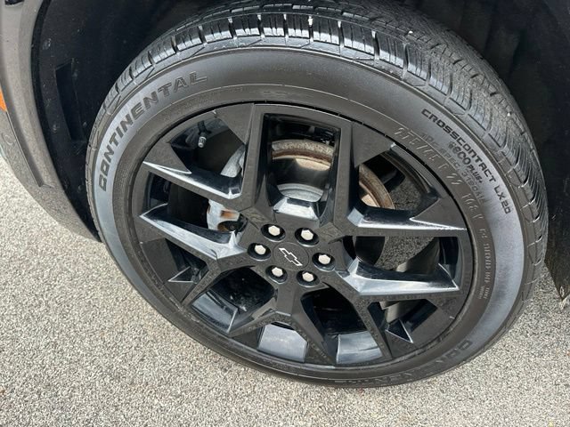 Used 2024 Chevrolet Traverse RS w/ LPO, Floor Liner Package AWD/4WD image 7
