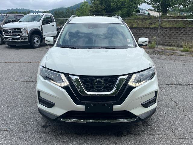 Used 2019 Nissan Rogue SV w/ Premium Package FWD image 5