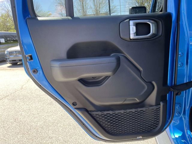 Used 2023 Jeep Gladiator Mojave w/ LED Lighting Group image 15
