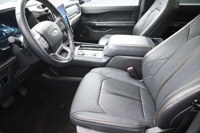 Certified 2023 Ford Expedition Platinum AWD/4WD image 10
