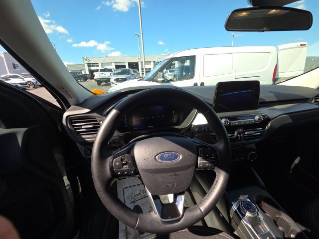 Certified 2024 Ford Escape Active AWD/4WD image 7
