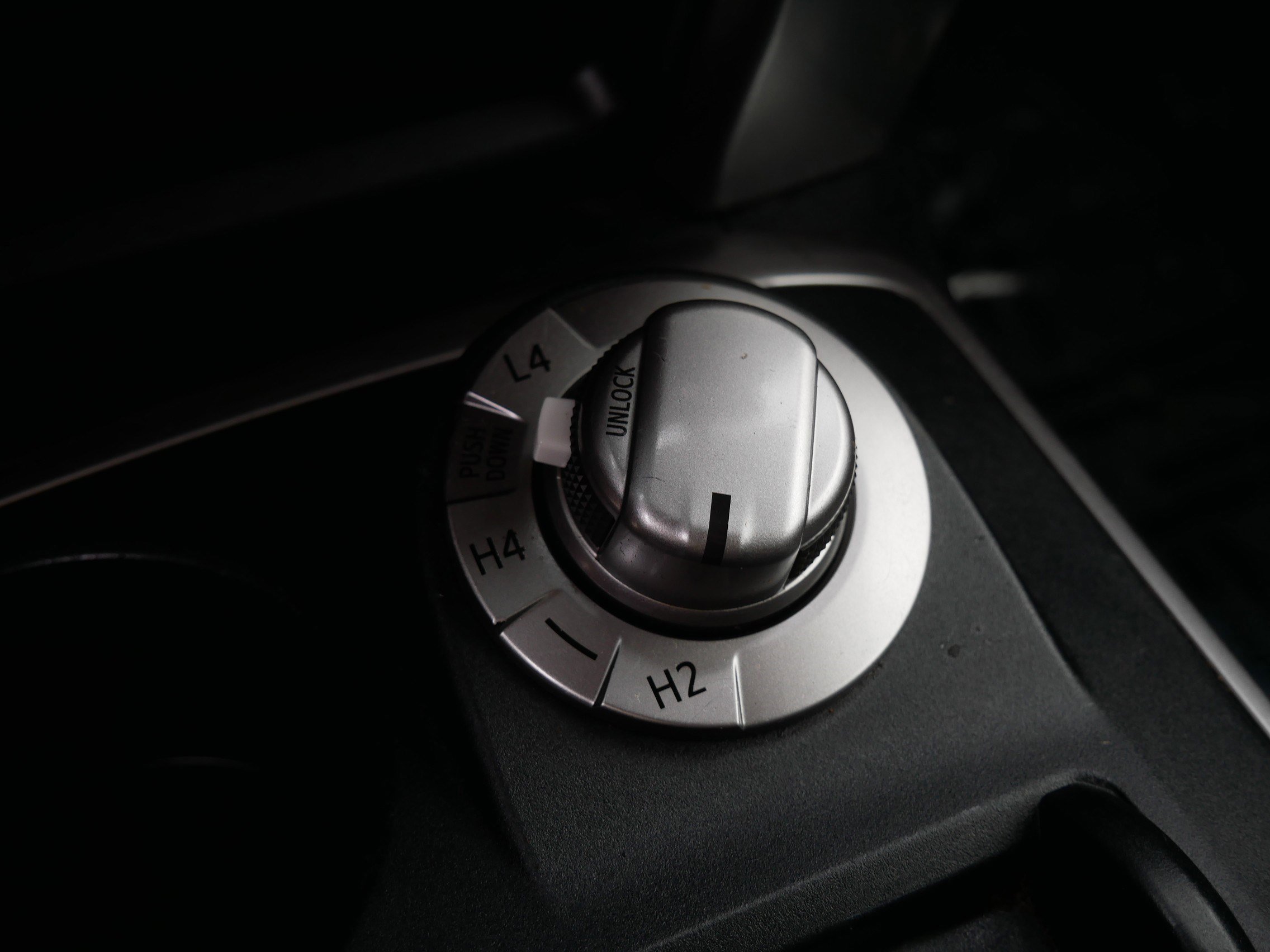 Used 2022 Toyota 4Runner SR5 AWD/4WD image 31