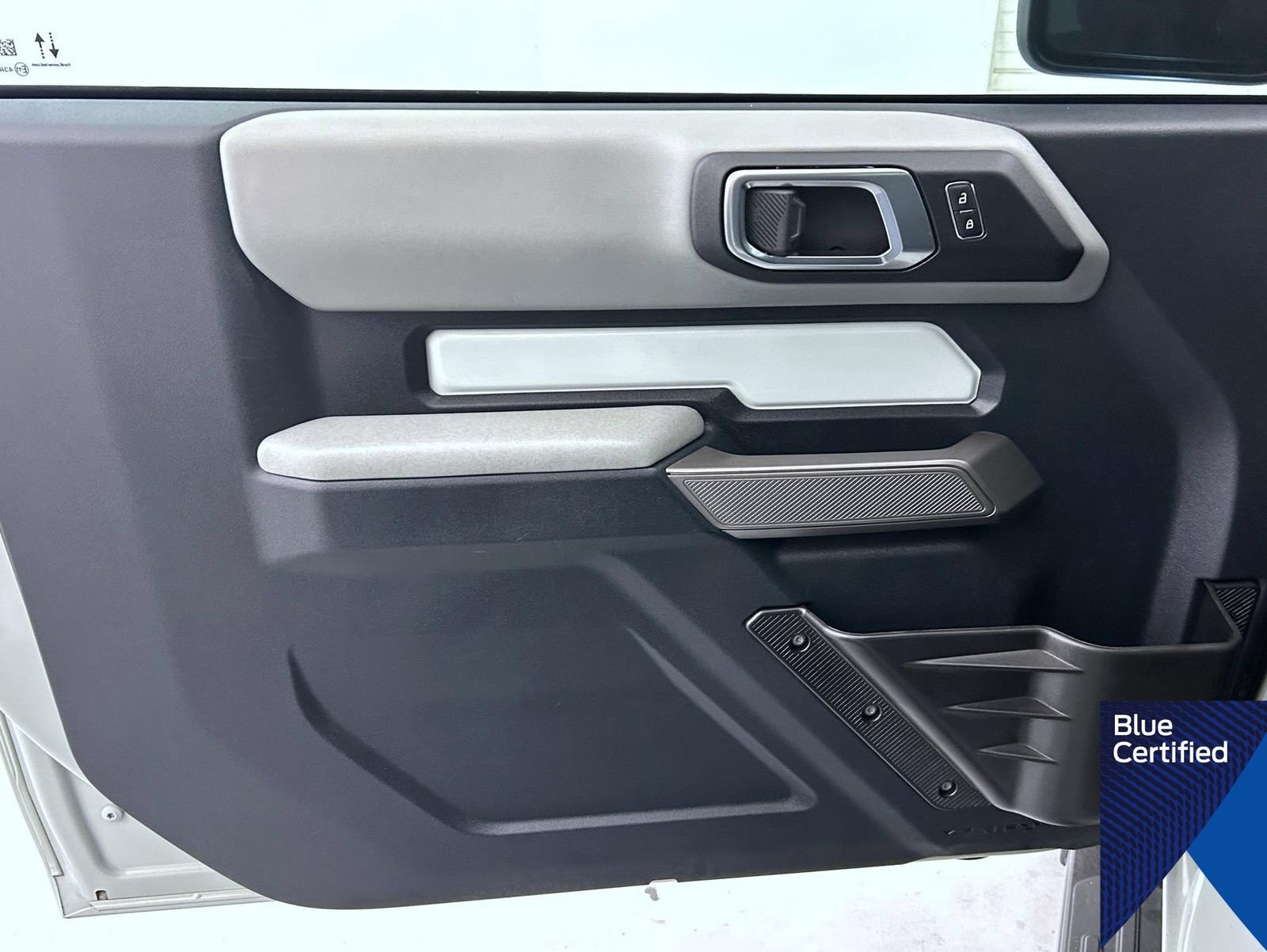 Certified 2022 Ford Bronco Badlands AWD/4WD image 9