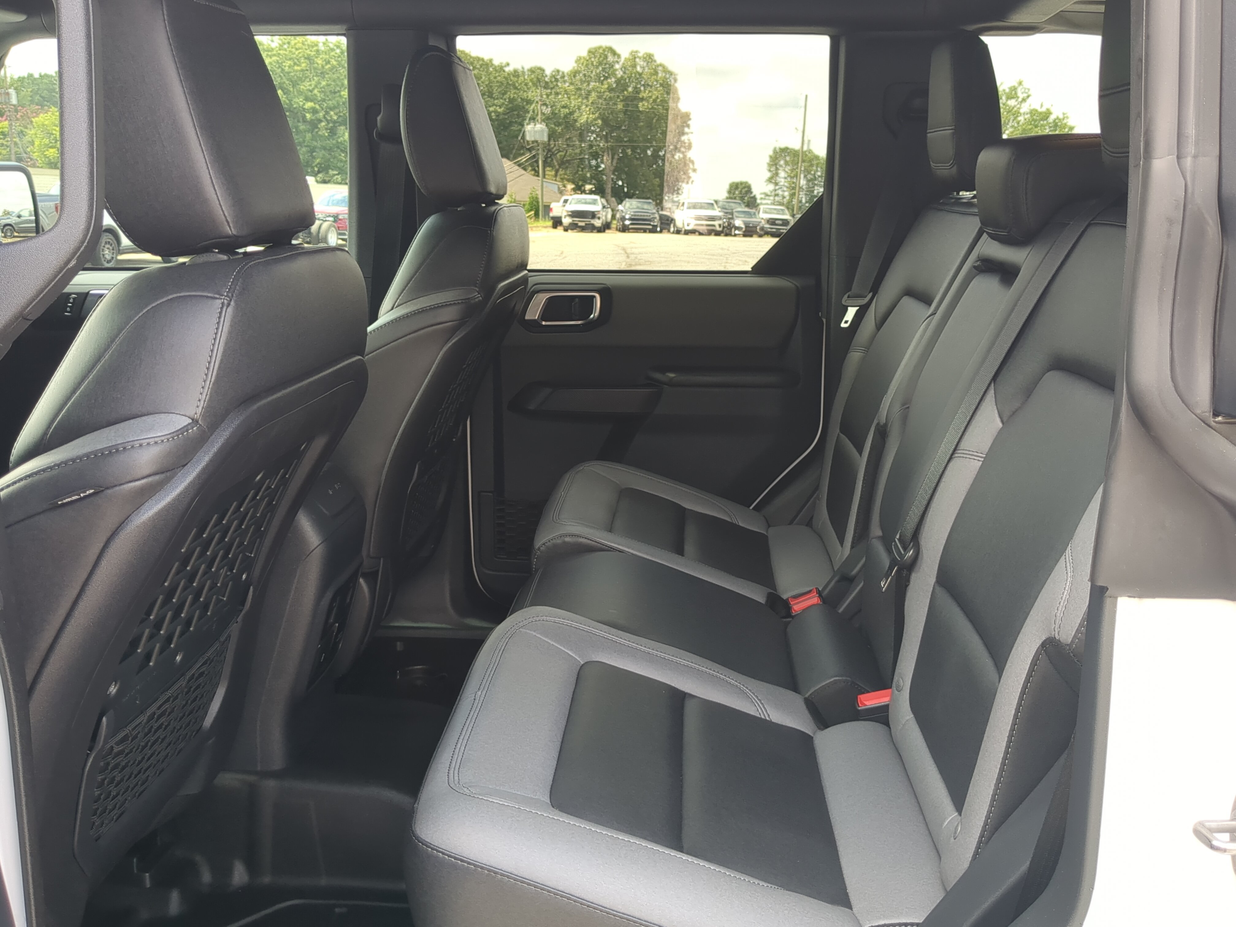 Certified 2024 Ford Bronco Big Bend AWD/4WD image 12