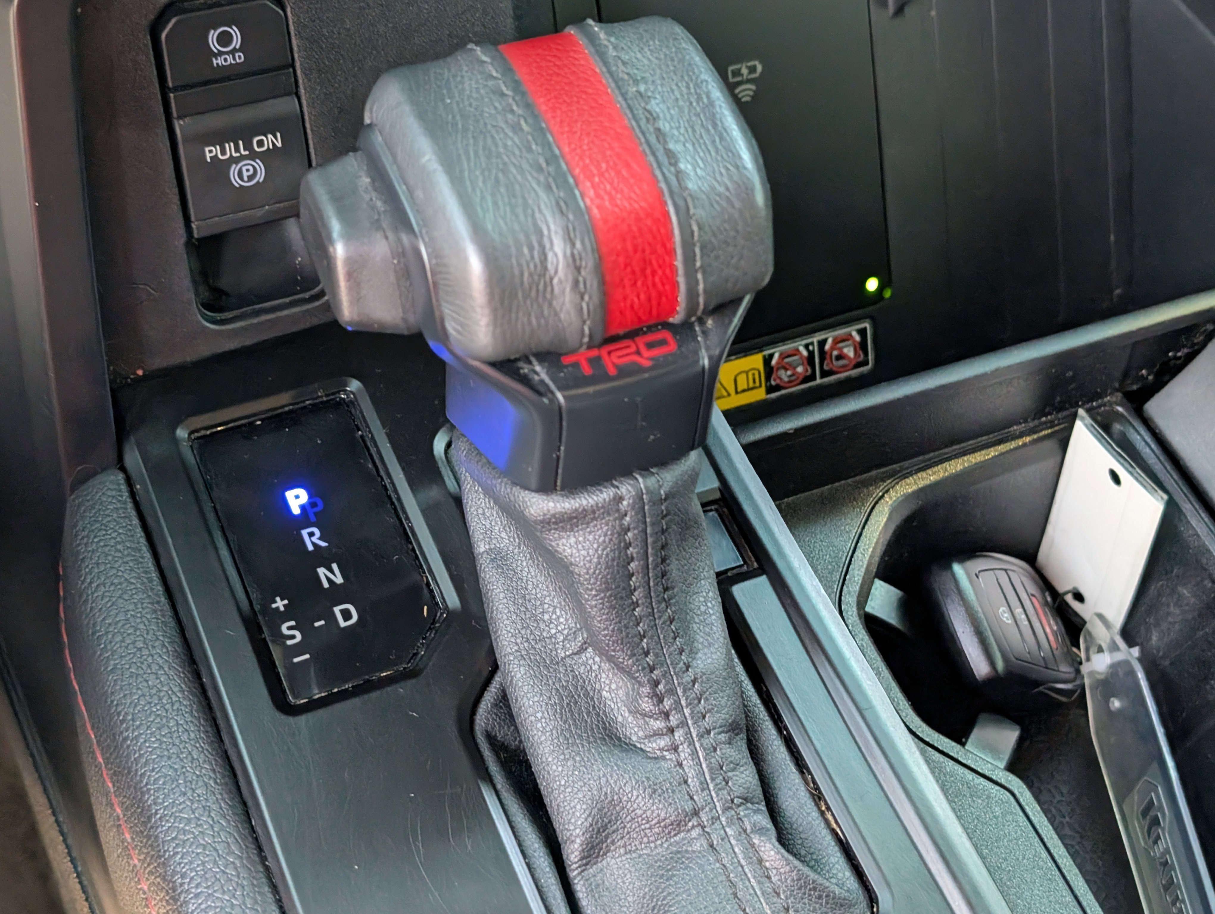 Used 2025 Toyota Sequoia TRD Pro AWD/4WD image 30