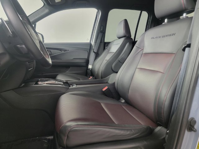 Used 2023 Honda Ridgeline Black Edition image 13