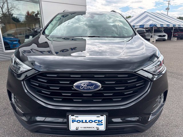 Certified 2022 Ford Edge SEL w/ Sport Appearance Package AWD/4WD image 3