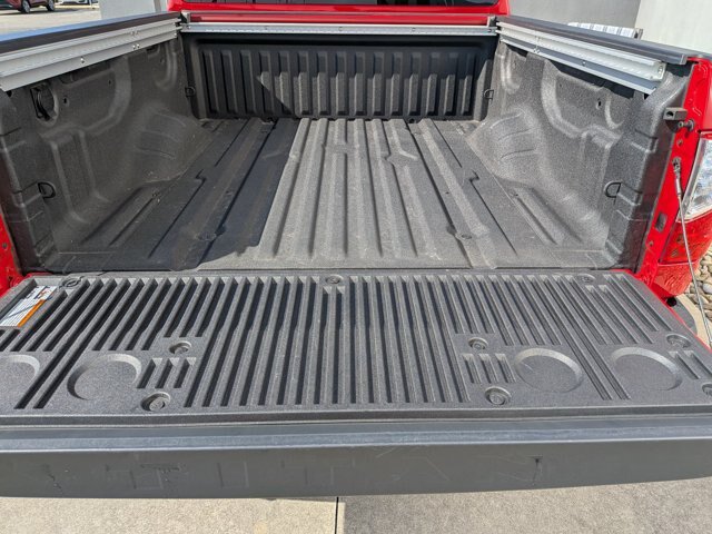 Used 2024 Nissan Titan SV w/ SV Convenience Package AWD/4WD image 32