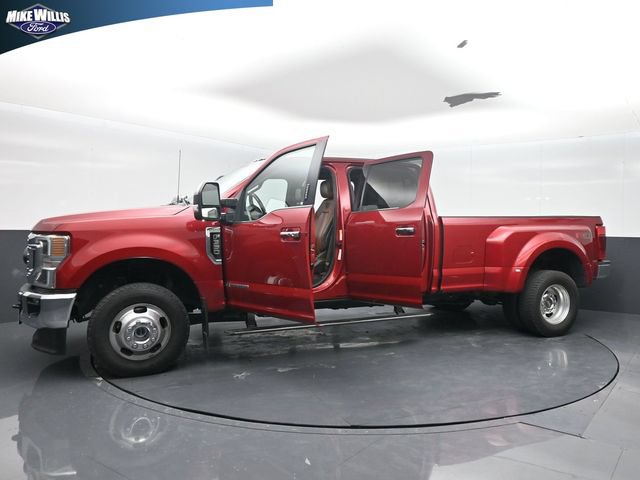 Certified 2022 Ford F350 King Ranch w/ King Ranch Ultimate Package AWD/4WD image 28