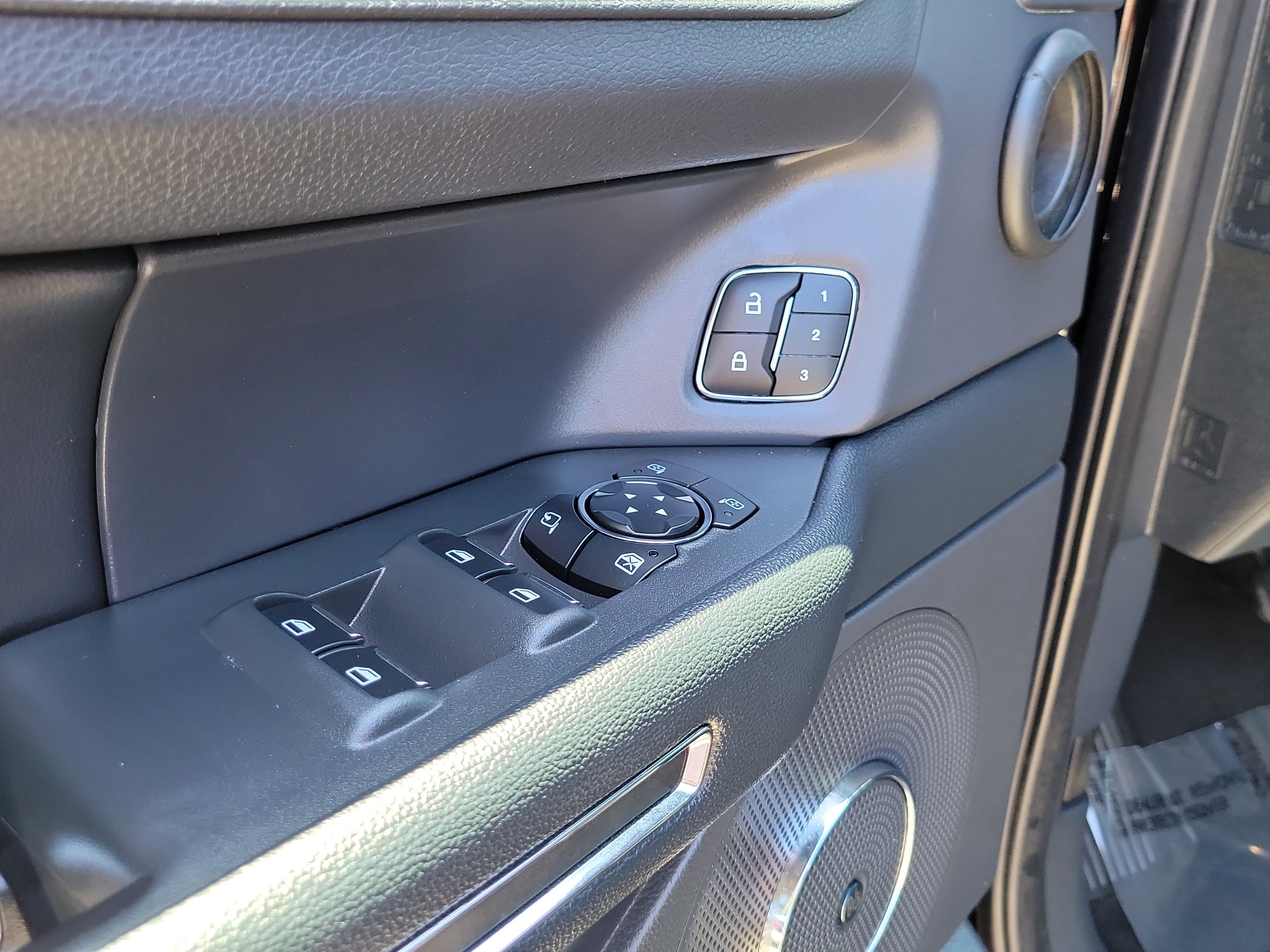 Certified 2024 Ford Expedition Limited RWD image 21