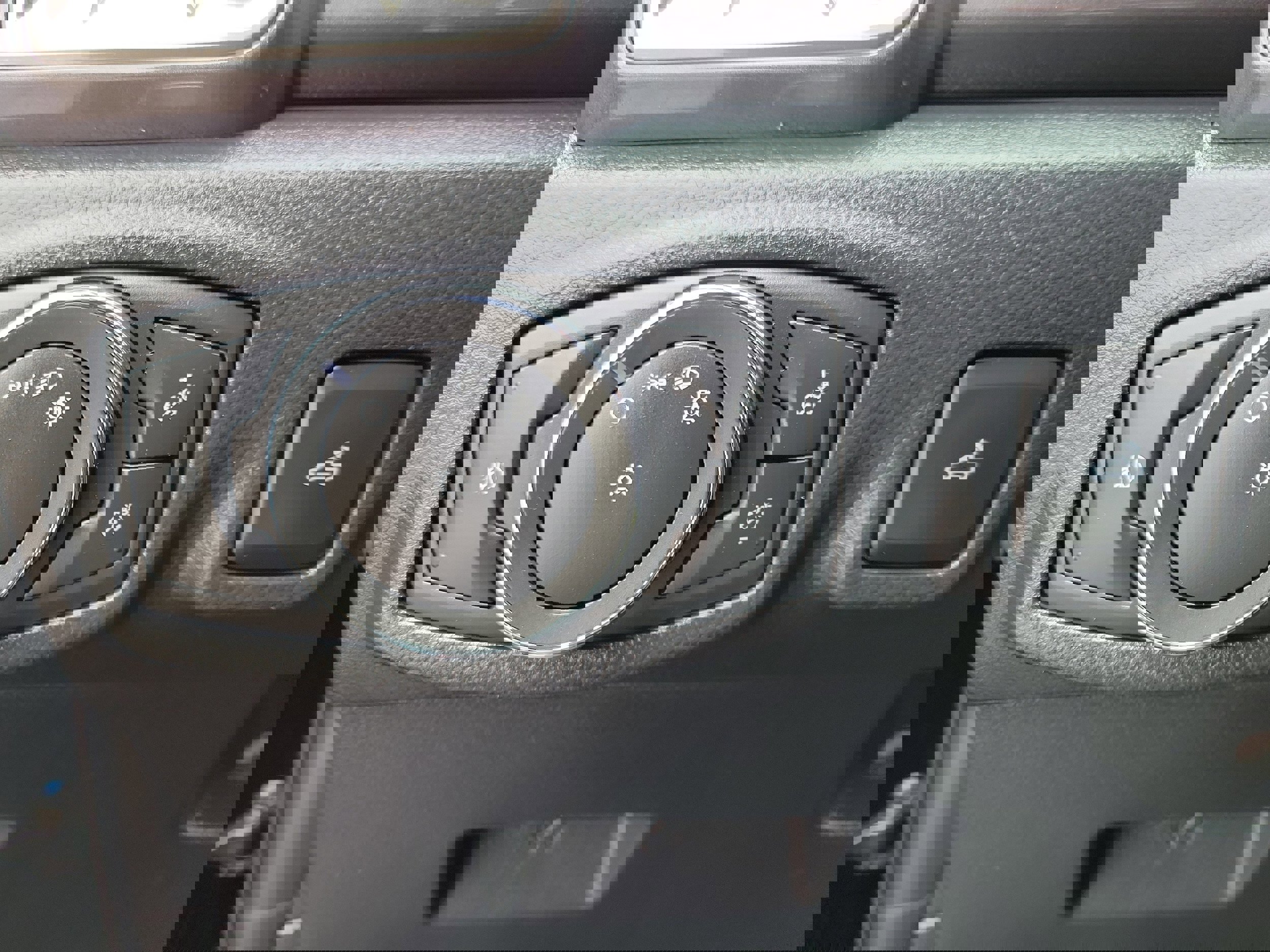 Certified 2020 Ford Ranger Lariat w/ Equipment Group 501A Mid image 23