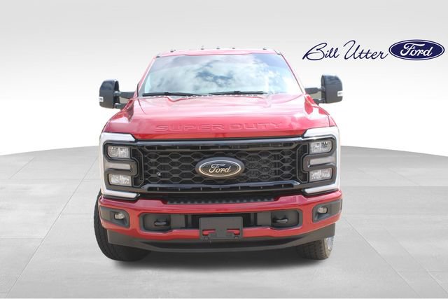 Certified 2025 Ford F250 Lariat w/ Black Appearance Package AWD/4WD video 2