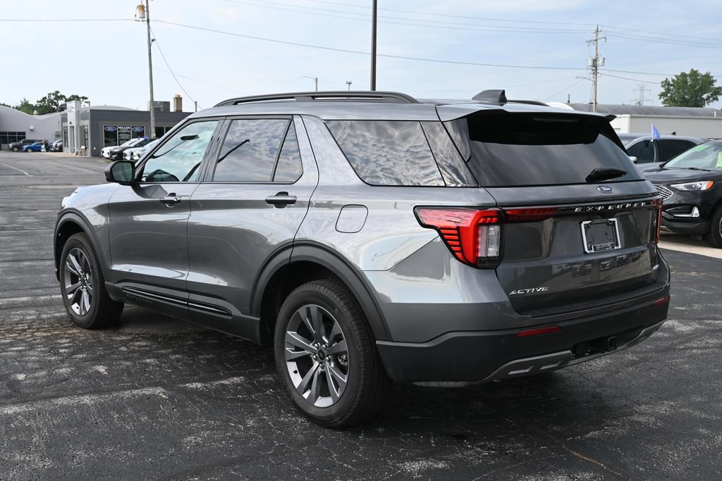 Certified 2026 Ford Explorer Active w/ Active Comfort Package AWD/4WD image 11