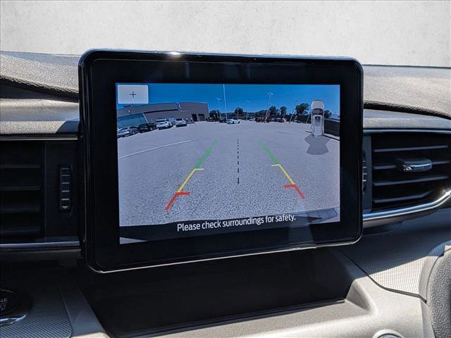 Certified 2023 Ford Explorer XLT w/ Equipment Group 202A AWD/4WD image 15