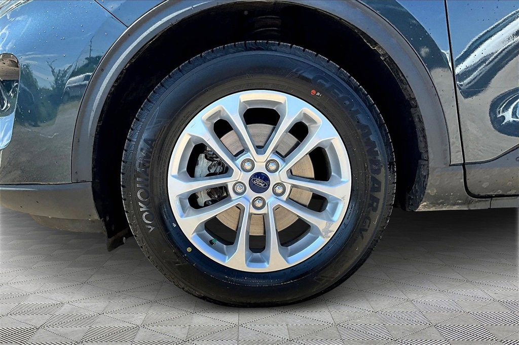 Certified 2022 Ford Escape SE w/ Convenience Package image 11