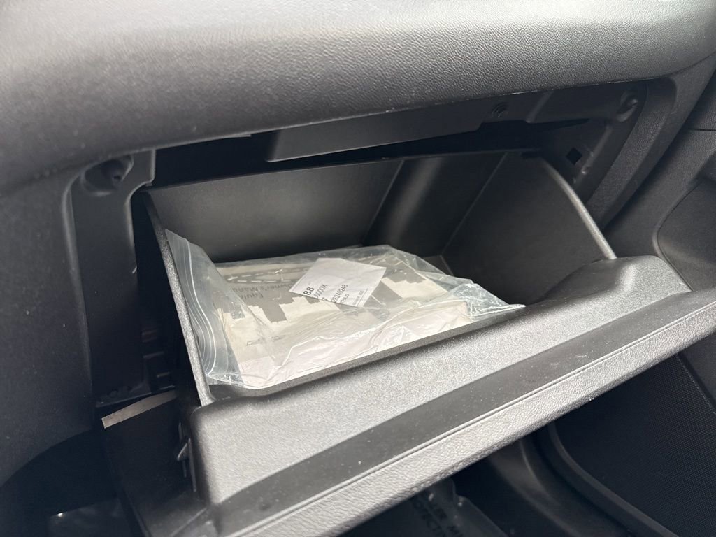 Used 2019 Chevrolet Equinox LT w/ Sun & Navigation Package image 29