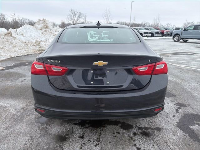 Used 2023 Chevrolet Malibu LT image 3