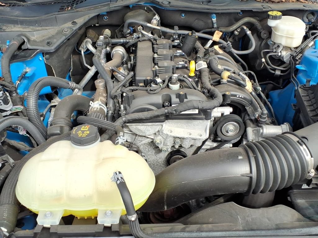 Certified 2022 Ford Mustang Coupe RWD image 22