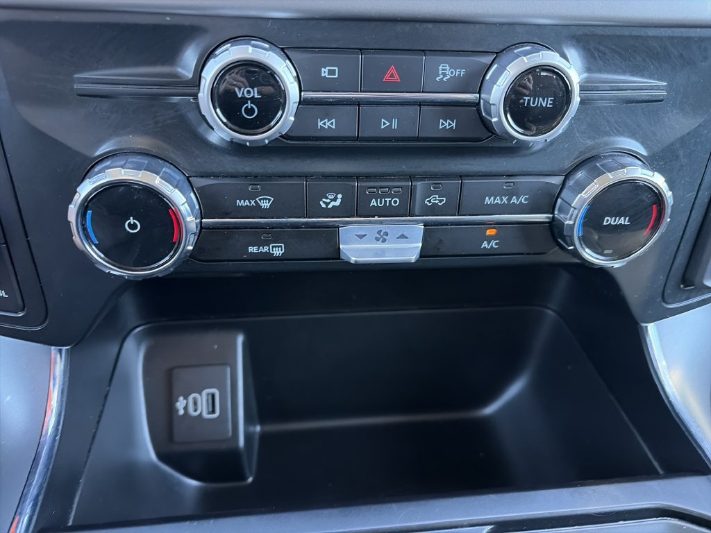 Certified 2025 Ford F150 XLT w/ Equipment Group 301A Standard AWD/4WD image 24