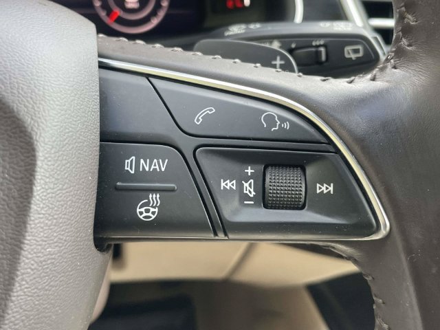 Used 2017 Audi Q7 3.0T Prestige AWD/4WD image 23