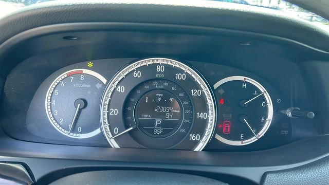 Used 2017 Honda Accord LX image 18