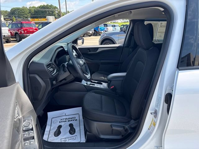 Certified 2025 Ford Escape Active FWD image 12