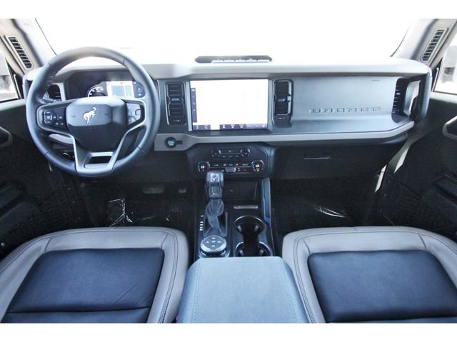 Certified 2024 Ford Bronco Wildtrak AWD/4WD image 8