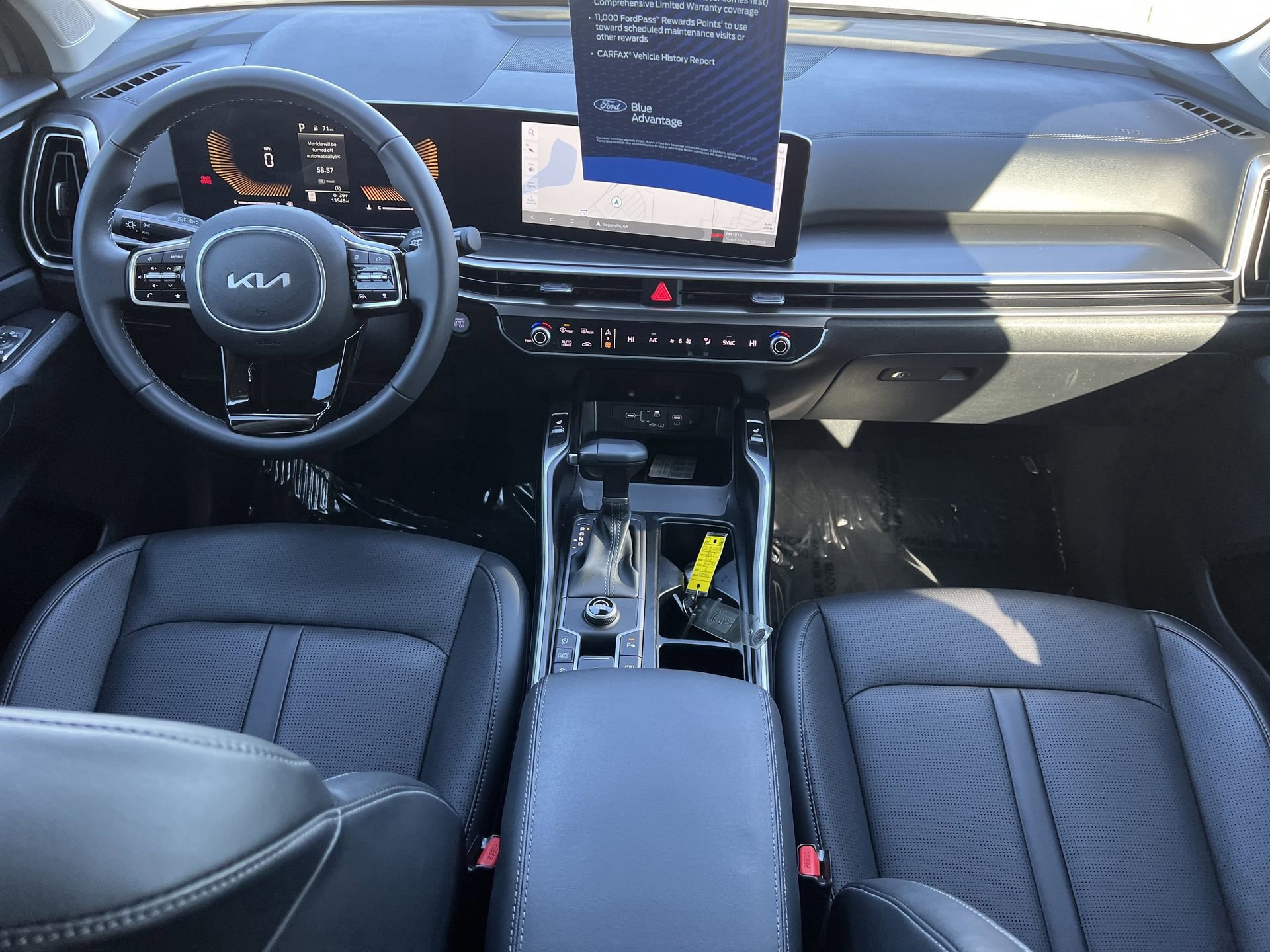 Used 2025 Kia Sorento S w/ Panoramic Sunroof Package image 9