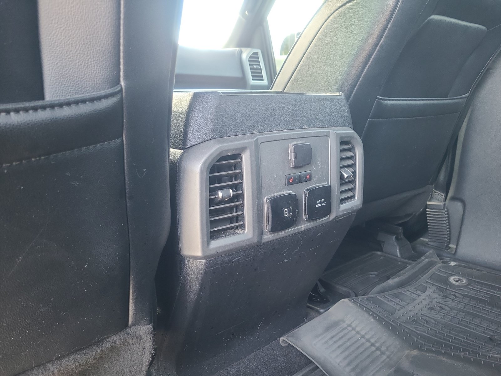 Certified 2019 Ford F150 Raptor w/ Equipment Group 802A Luxury AWD/4WD image 32