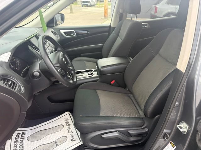 Used 2019 Nissan Pathfinder S AWD/4WD image 23