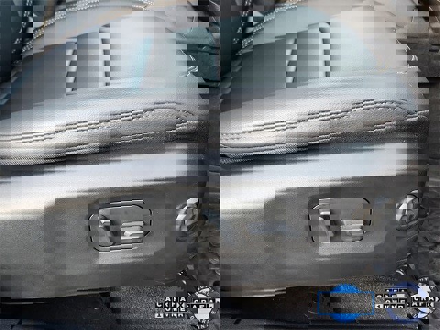 Used 2025 Jeep Wrangler Unlimited Sahara w/ Safety Group image 33